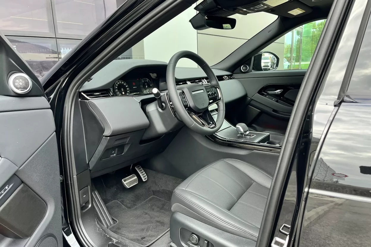 Range Rover Evoque Dynamic SE D165 AWD MHEV obrázok č. 8