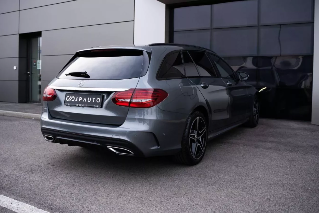 MERCEDES-BENZ C TRIEDA KOMBI 220 D AMG obrázok č. 5