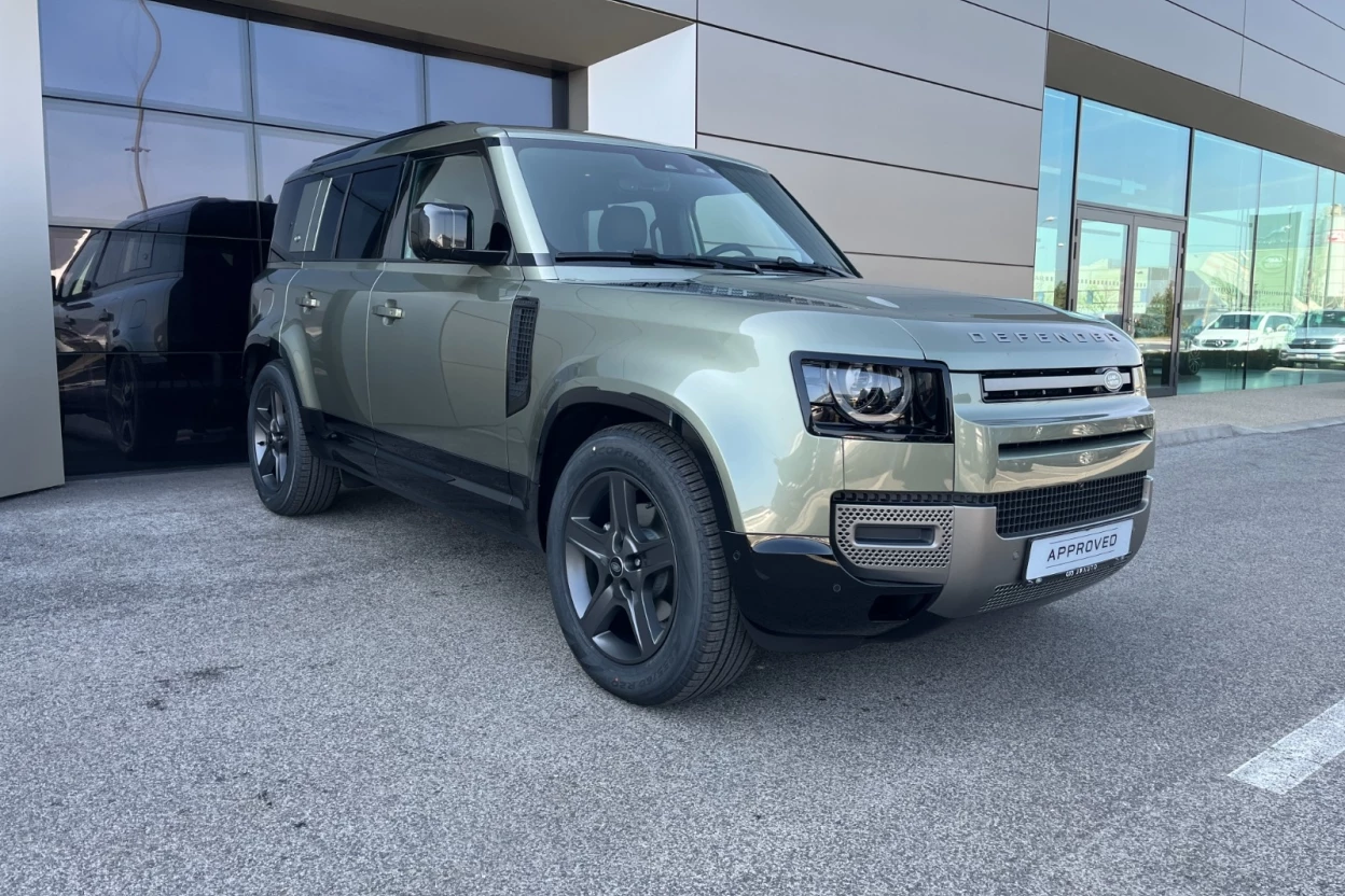 Land Rover Defender 110 X-Dynamic SE 200 AWD AUTOMAT MHEV obrázok č. 9