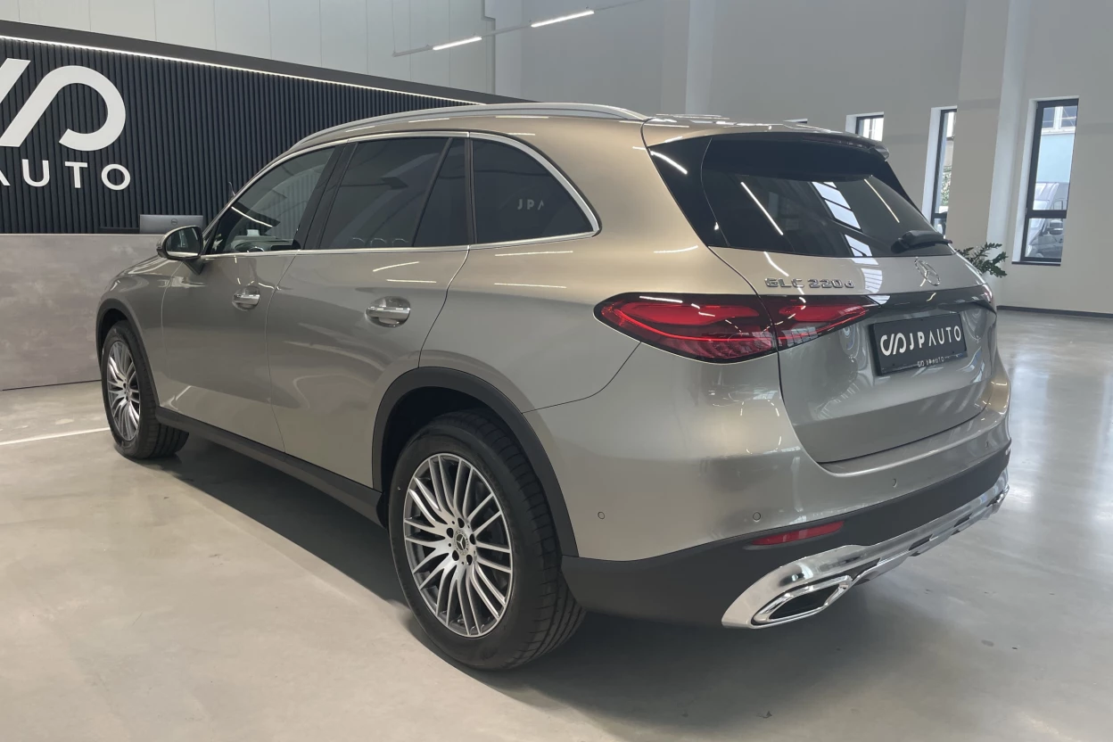 Mercedes-Benz GLC 220 d 4MATIC obrázok č. 10