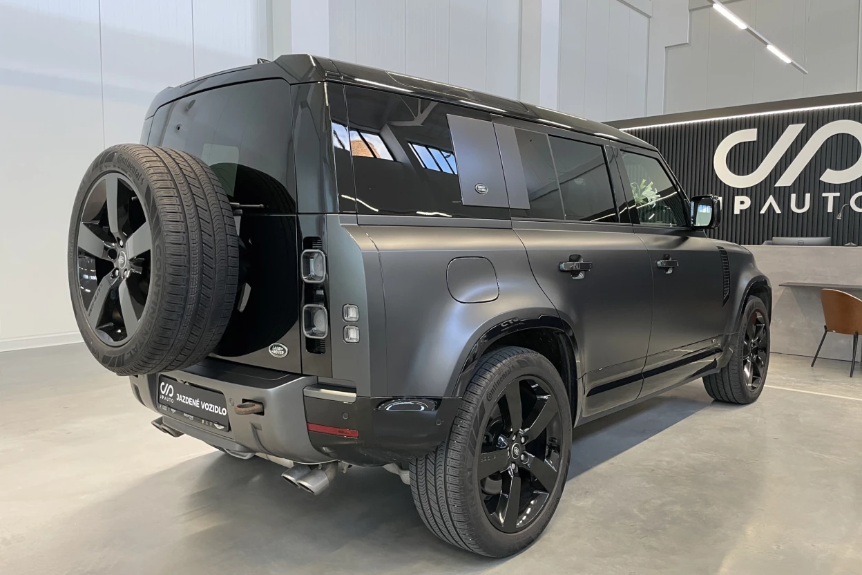 Land Rover Defender 110 V8 Carpathian Edition P525 AWD Automat obrázok č. 1