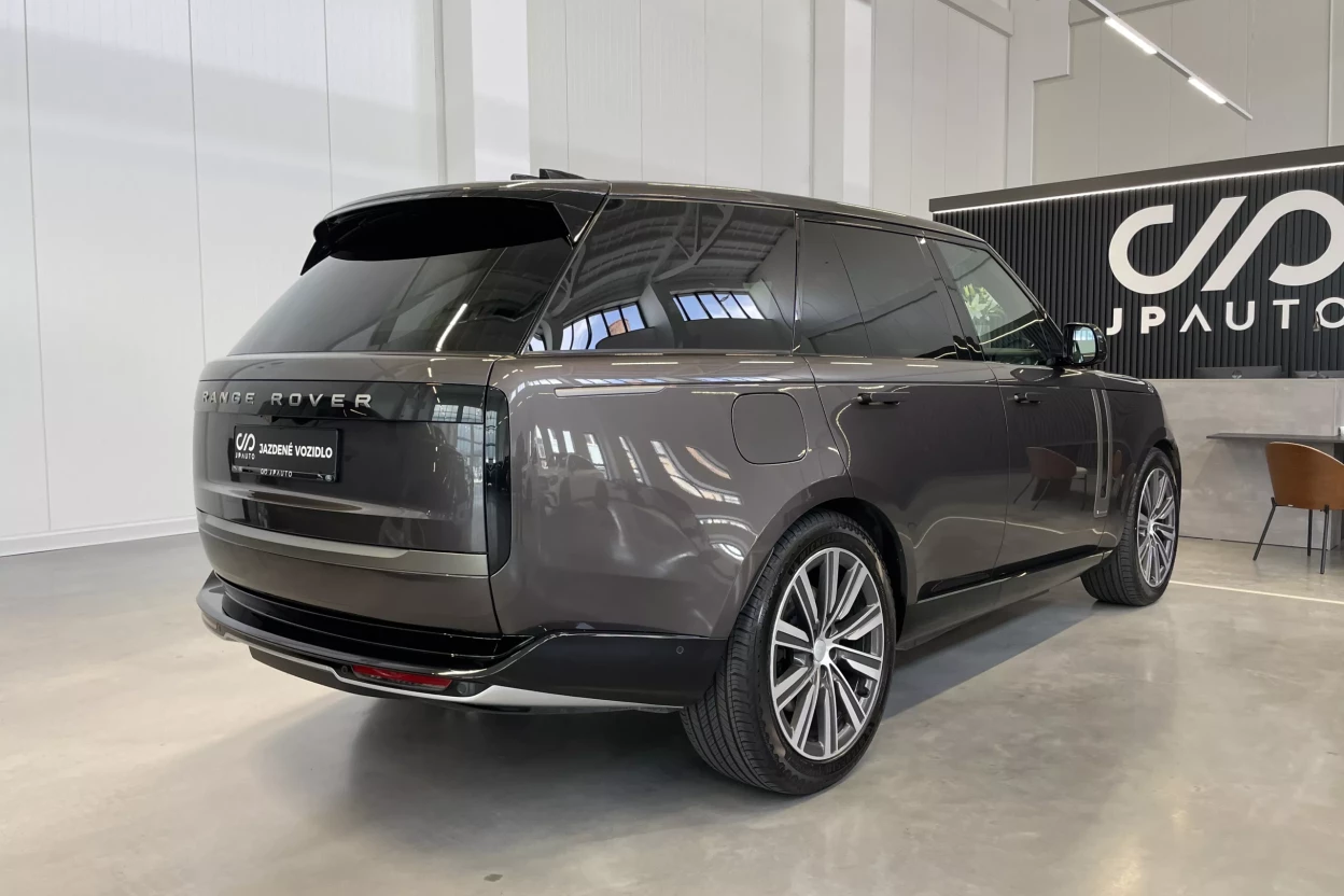 Range Rover Autobiography P550e PHEV AWD obrázok č. 1