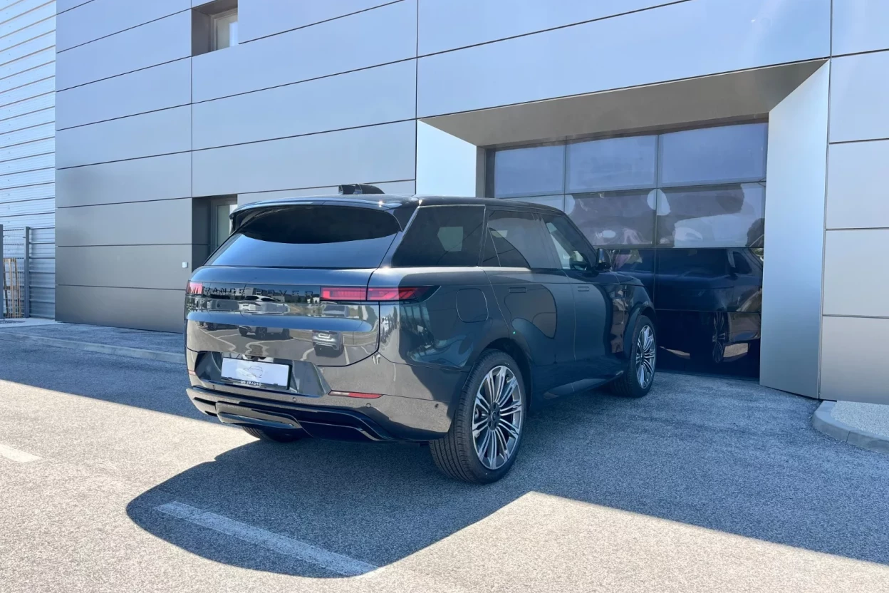 Range Rover Sport Dynamic HSE D300 MHEV AWD Automat obrázok č. 1