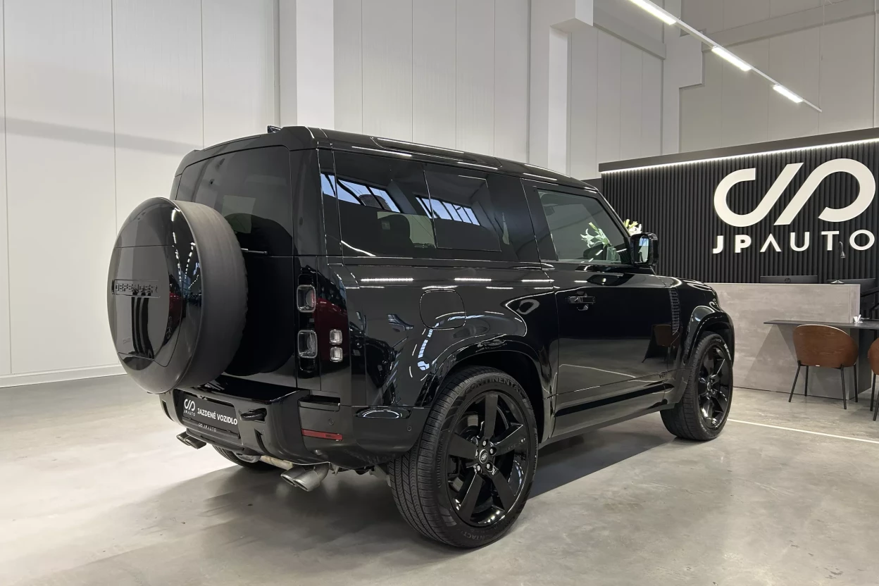 Defender 90 V8 P525 AWD Automat obrázok č. 1