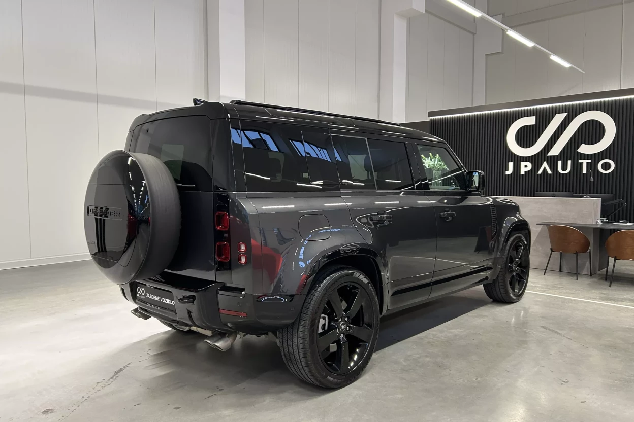 Defender 110 X-Dynamic HSE P425 obrázok č. 1