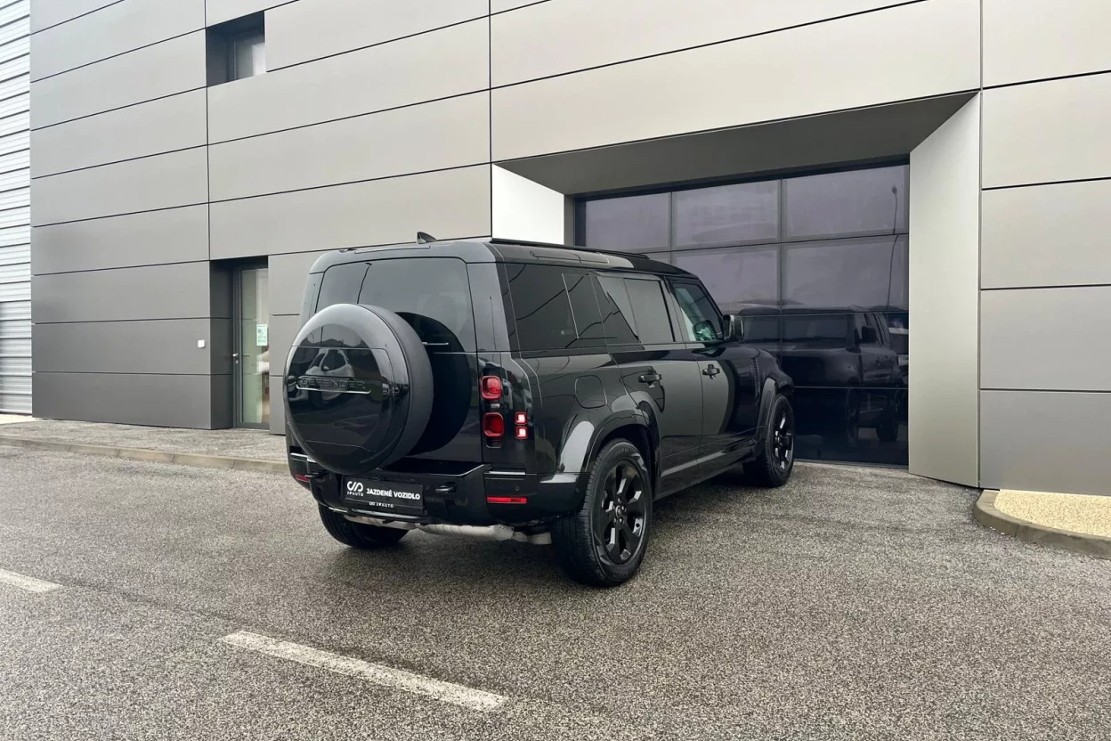 Defender 110 X-Dynamic SE D200 MHEV obrázok č. 1