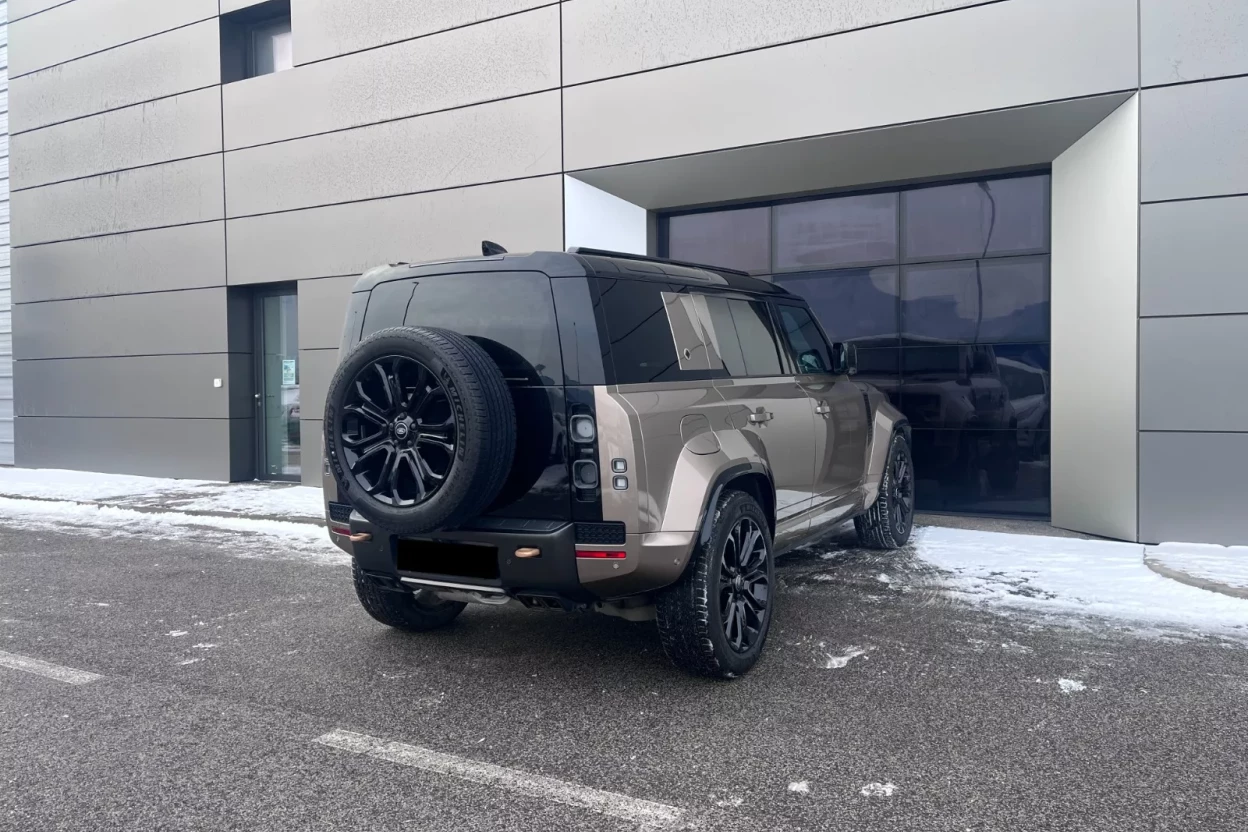 Defender OCTA P635 V8 MHEV obrázok č. 1