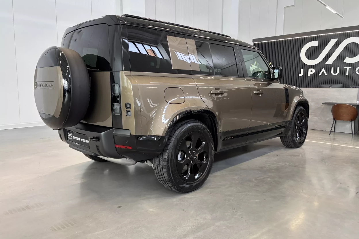 Defender 110 X-Dynamic SE D250 MHEV obrázok č. 1