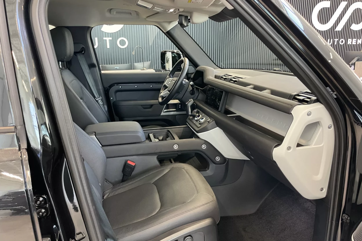 Land Rover Defender 110 SE D200 AWD Automat obrázok č. 2