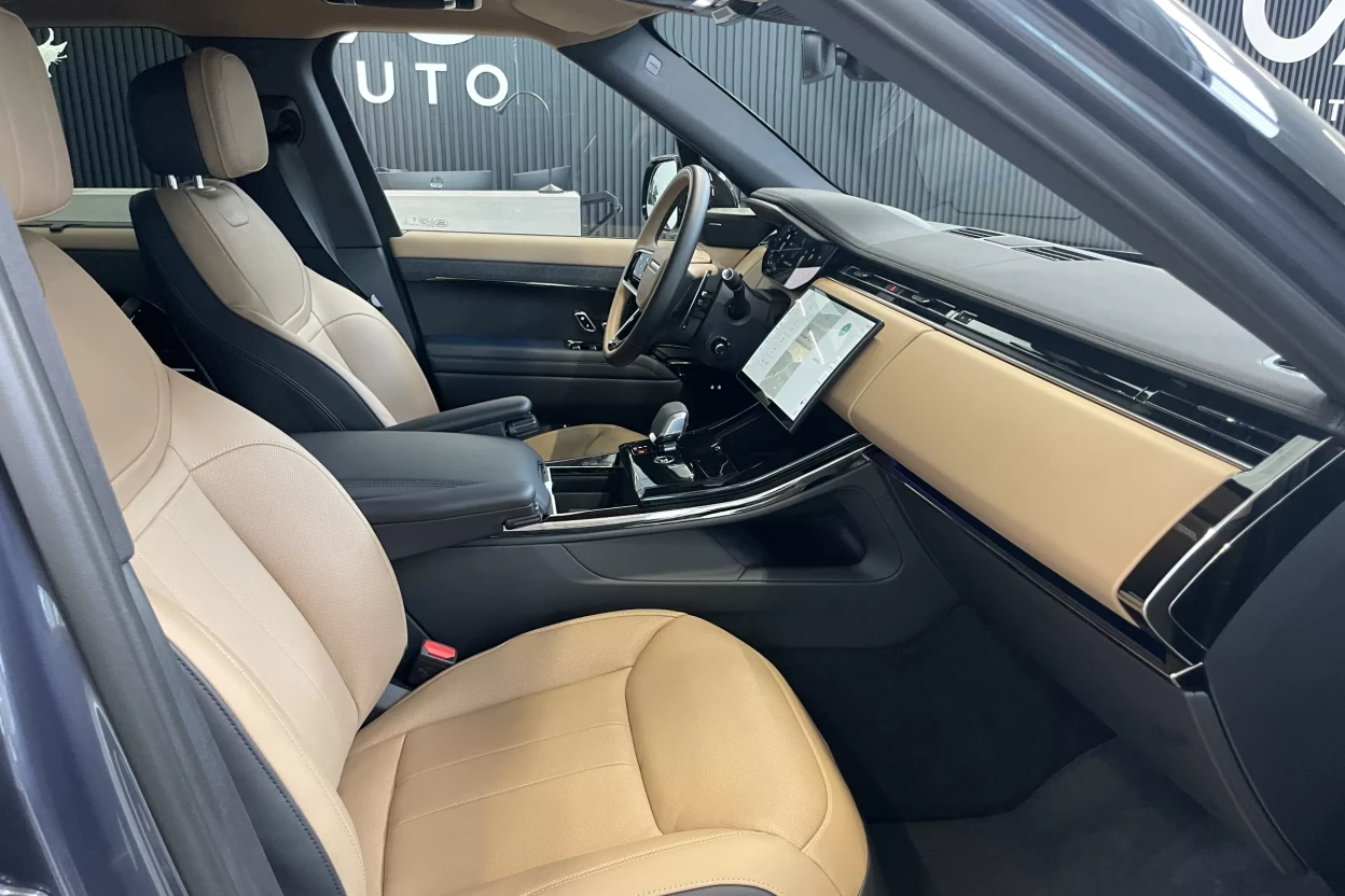 Range Rover Sport Dynamic SE D250 MHEV AWD Automat obrázok č. 2