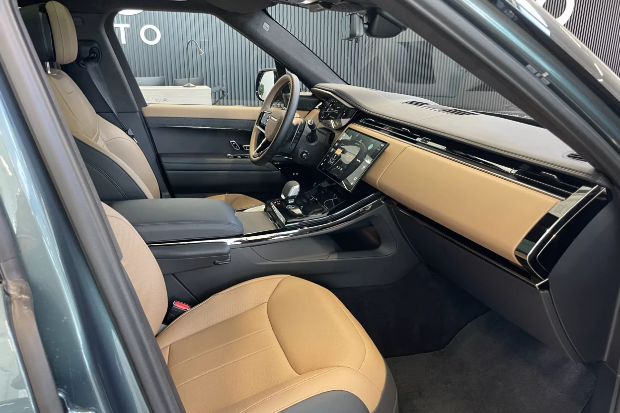 Range Rover Sport Autobiography P550e AWD AUTOMAT obrázok č. 4
