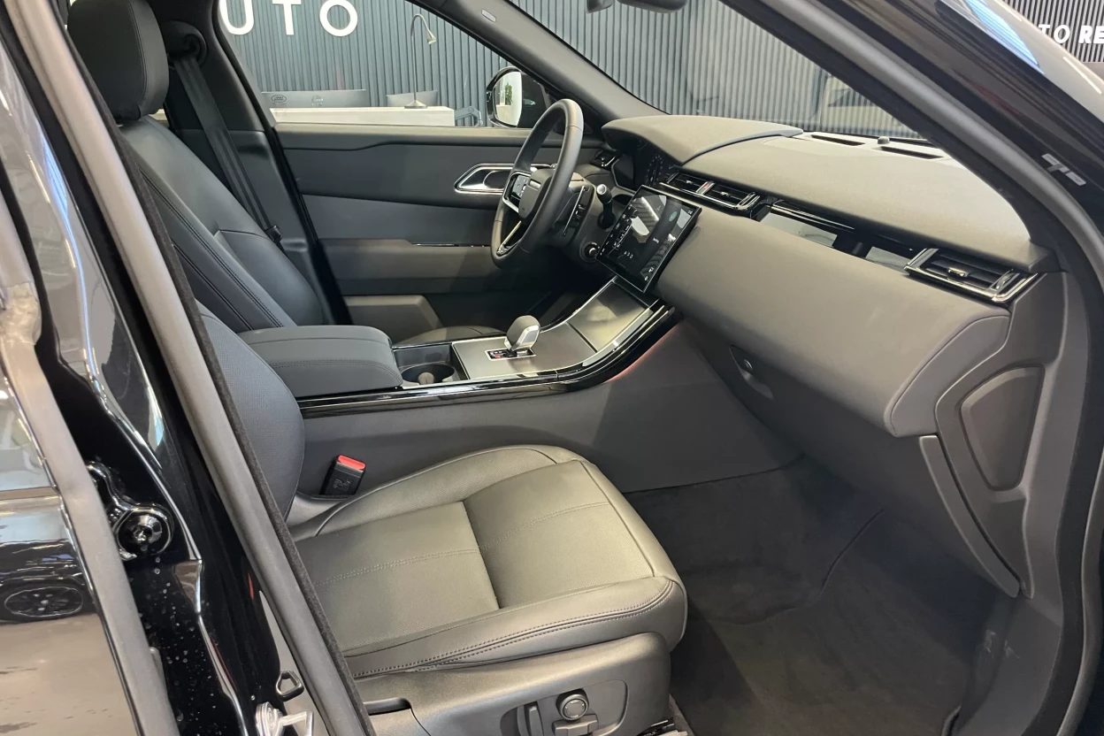 Range Rover Velar Dynamic SE | D200 AWD MHEV obrázok č. 2