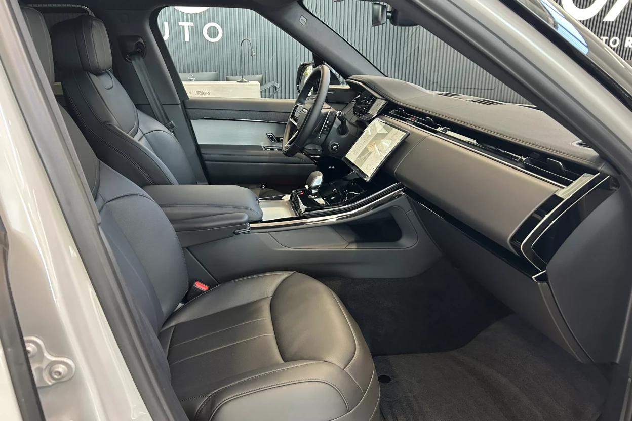 Range Rover Sport Dynamic SE D300 MHEV AWD obrázok č. 2