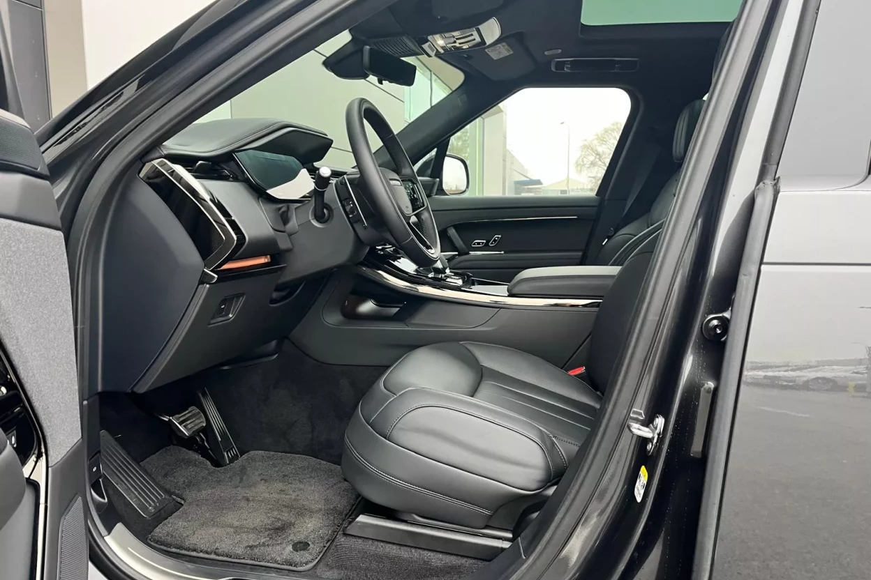 Range Rover Sport Autobiography P530 AWD AUTOMAT obrázok č. 2