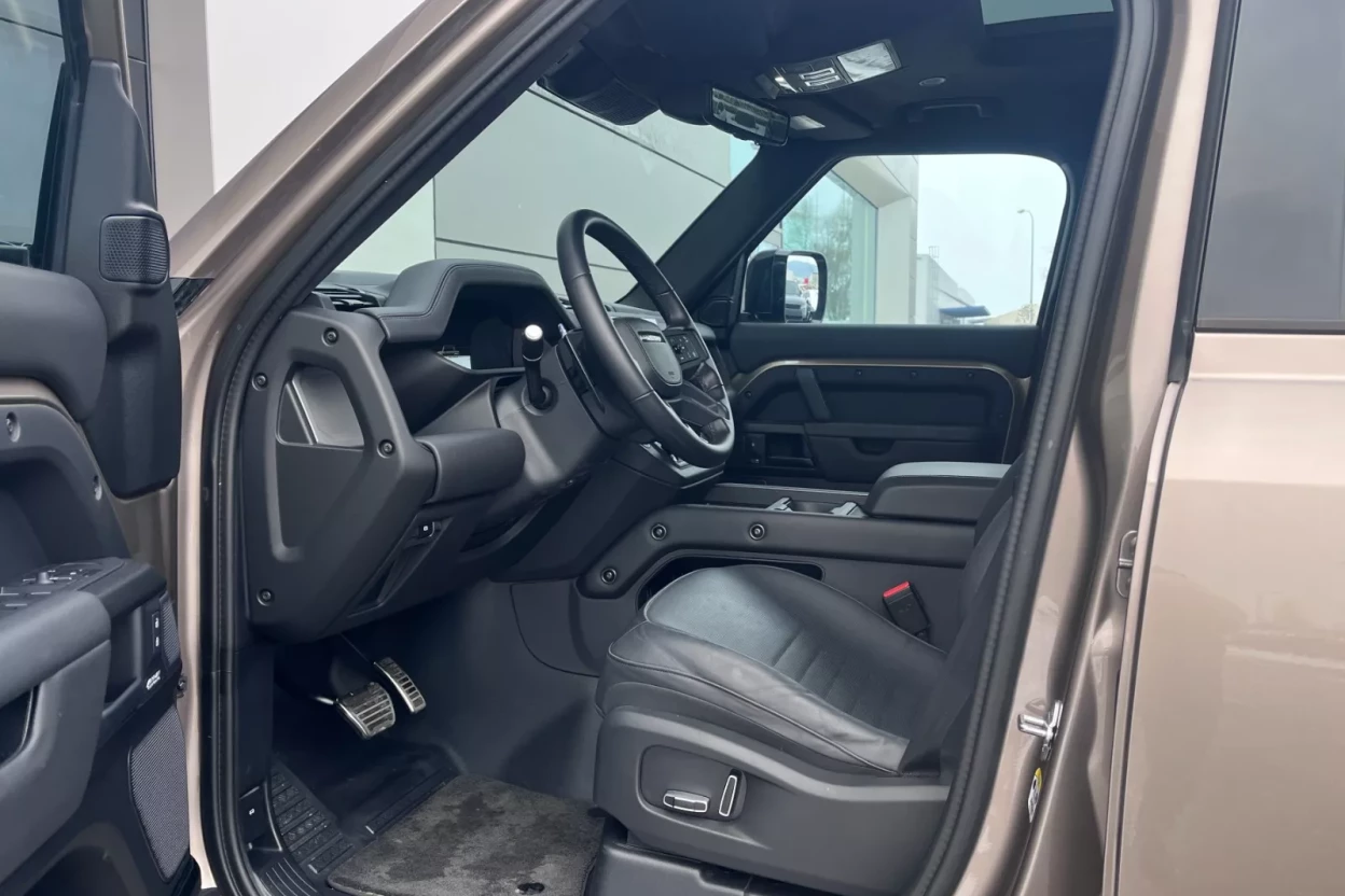 Defender OCTA P635 V8 MHEV obrázok č. 2