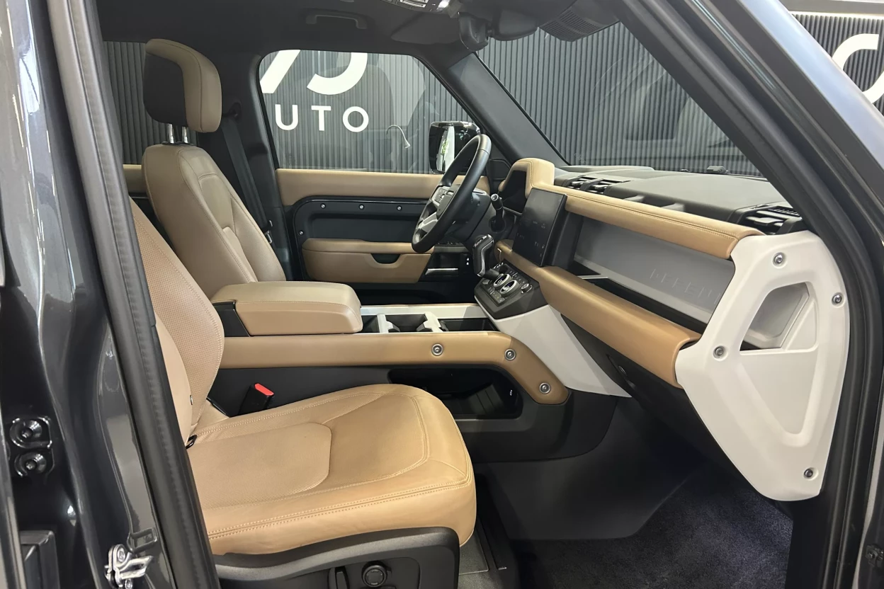 Defender 110 X-Dynamic HSE D300 obrázok č. 2