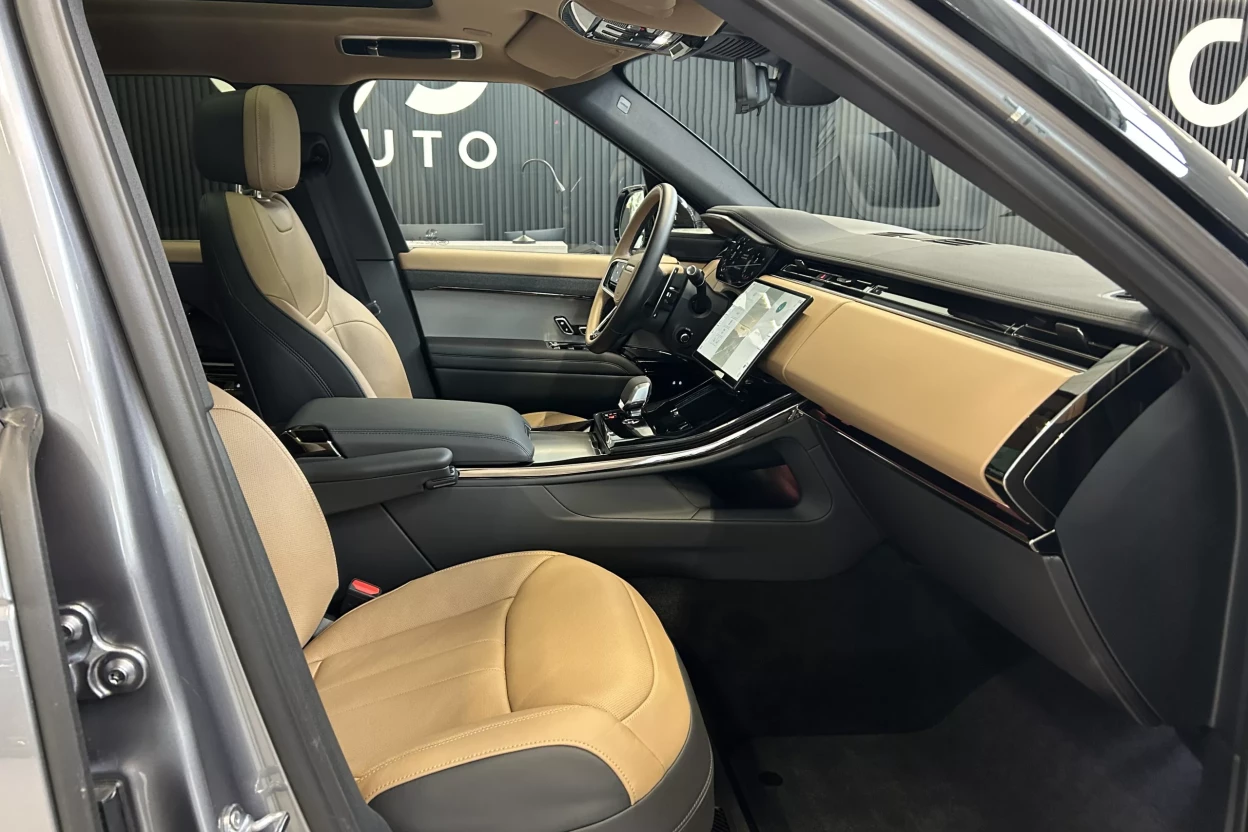 Range Rover Sport Dynamic HSE D300 MHEV AWD Automat obrázok č. 2