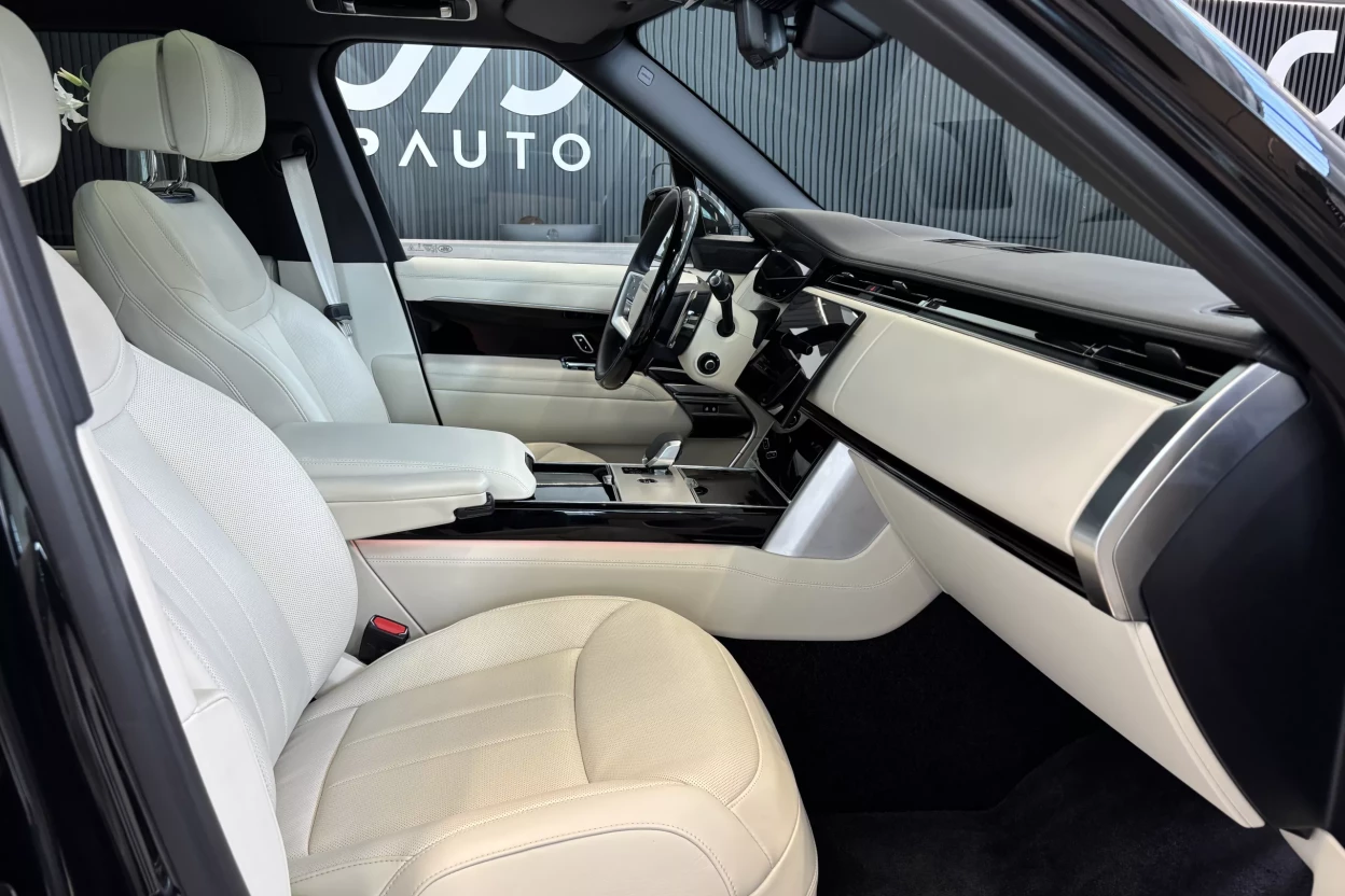 Range Rover Autobiography D350 MHEV AWD SWB obrázok č. 2