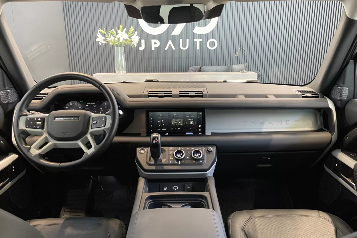 Land Rover Defender 110 SE D200 AWD Automat obrázok č. 3