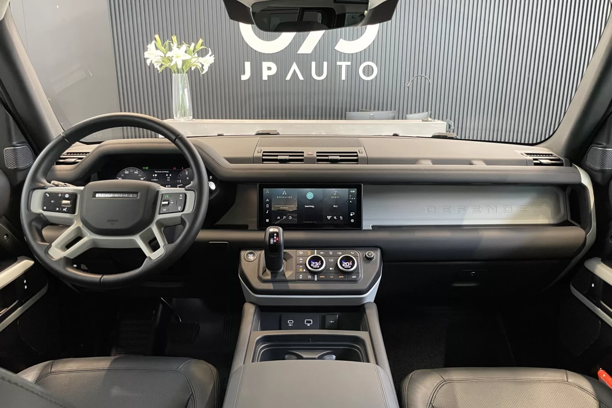 Defender 110 SE D200 AWD Automat obrázok č. 3