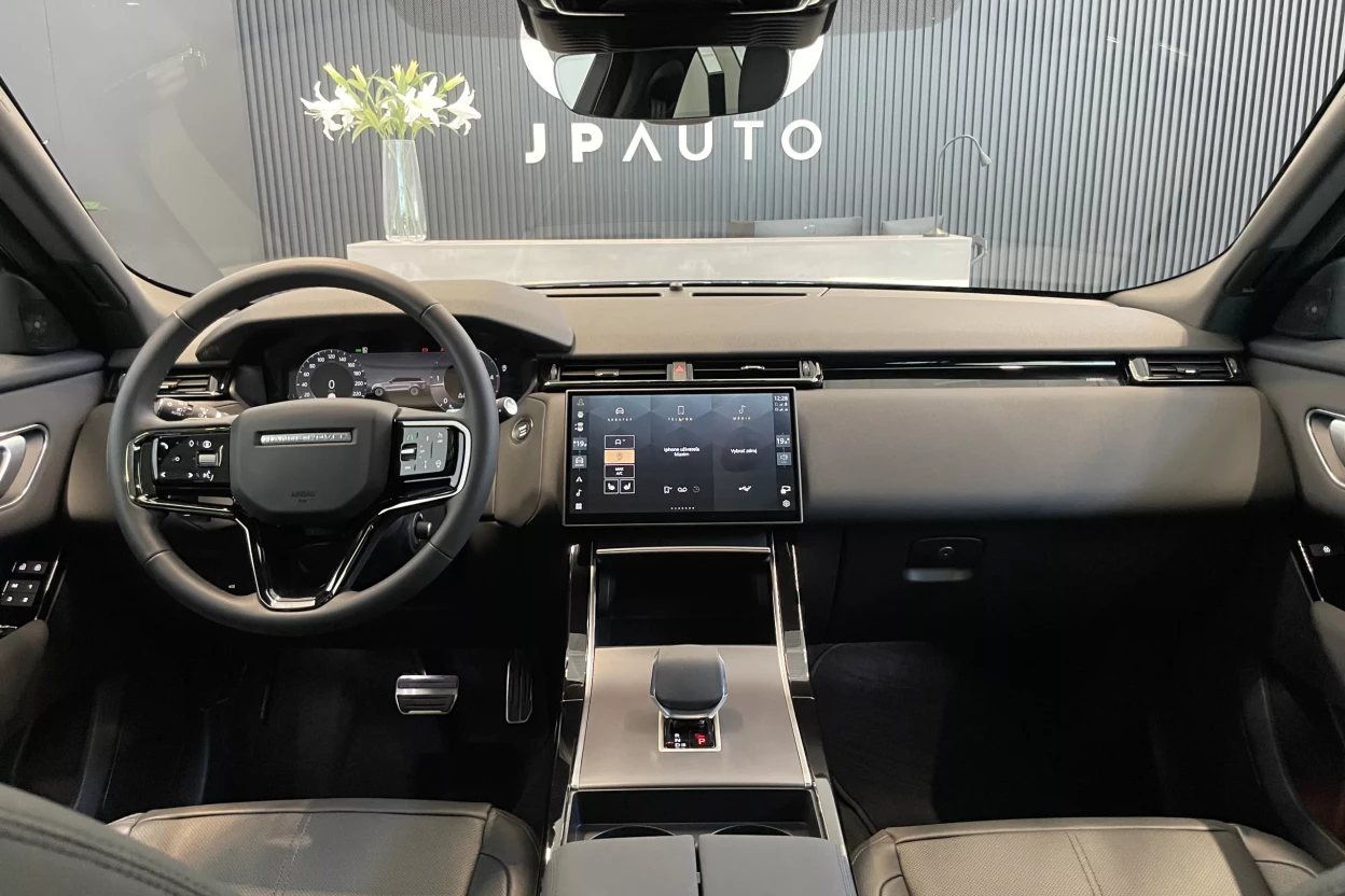 Range Rover Velar Dynamic SE | D200 AWD MHEV obrázok č. 3