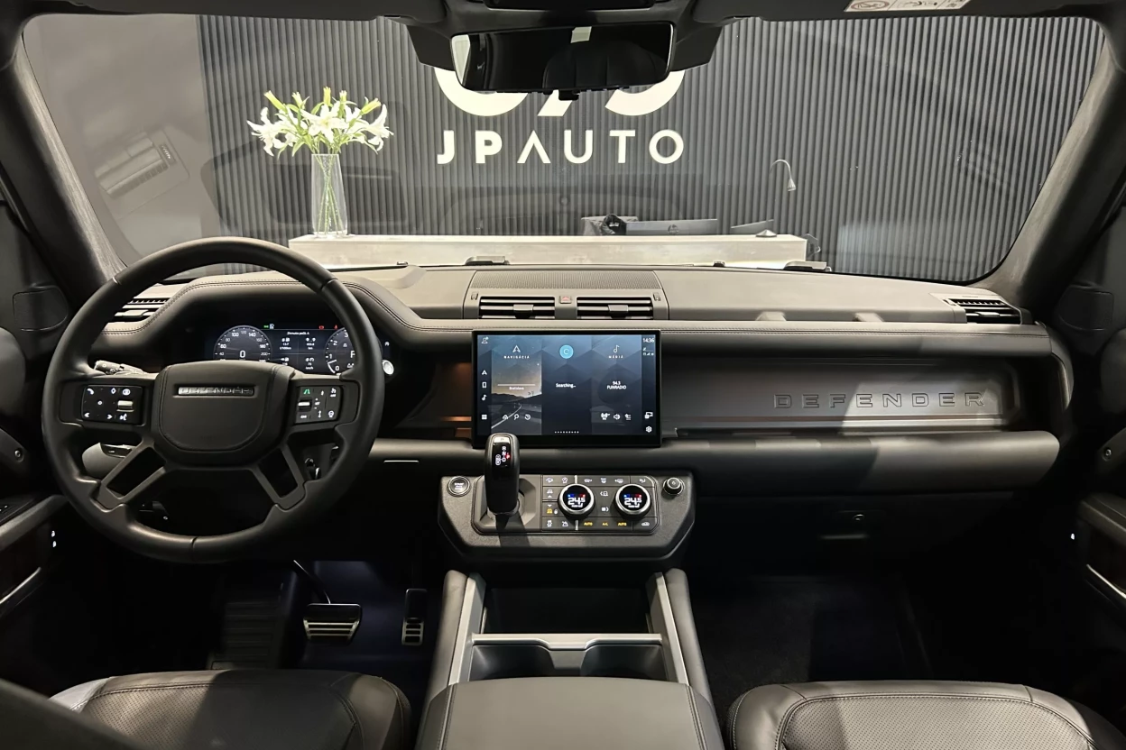 Defender 90 V8 P525 AWD Automat obrázok č. 3
