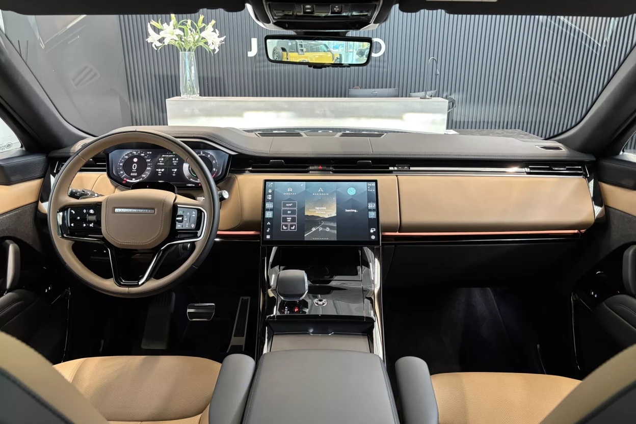 Range Rover Sport Dynamic SE P460e PHEV AWD  obrázok č. 3