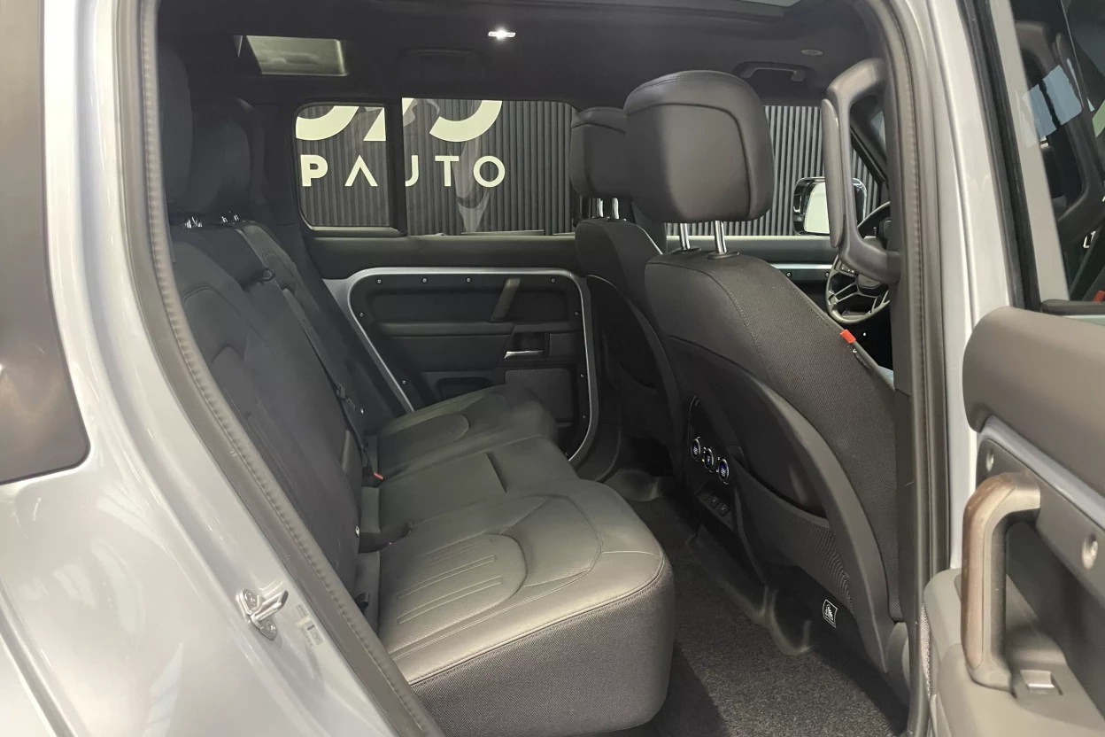 Land Rover Defender 110 X D300 AWD AUTOMAT obrázok č. 4