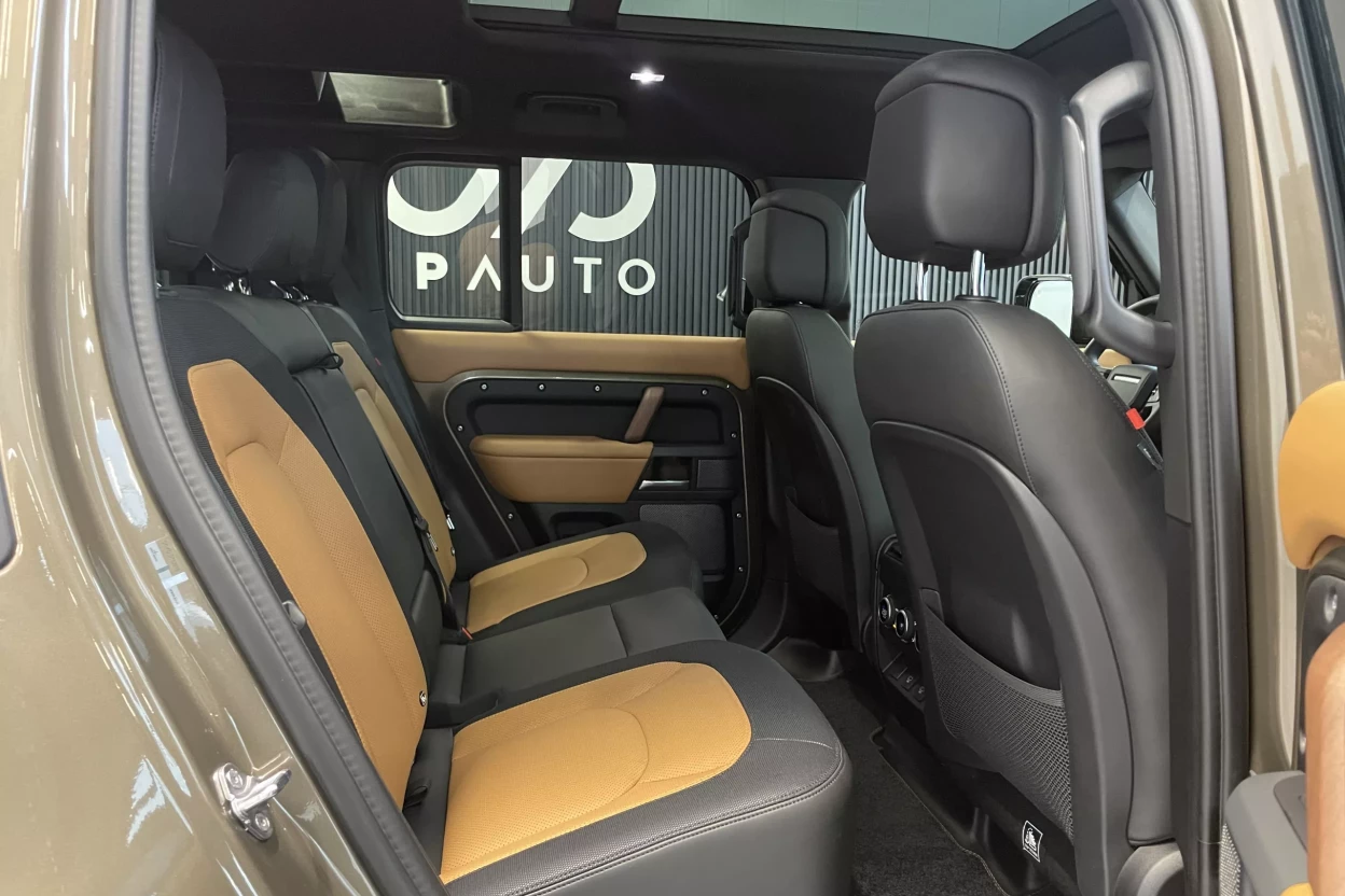 Land Rover Defender 110 X-Dynamic HSE P400 AWD AUTOMAT obrázok č. 4