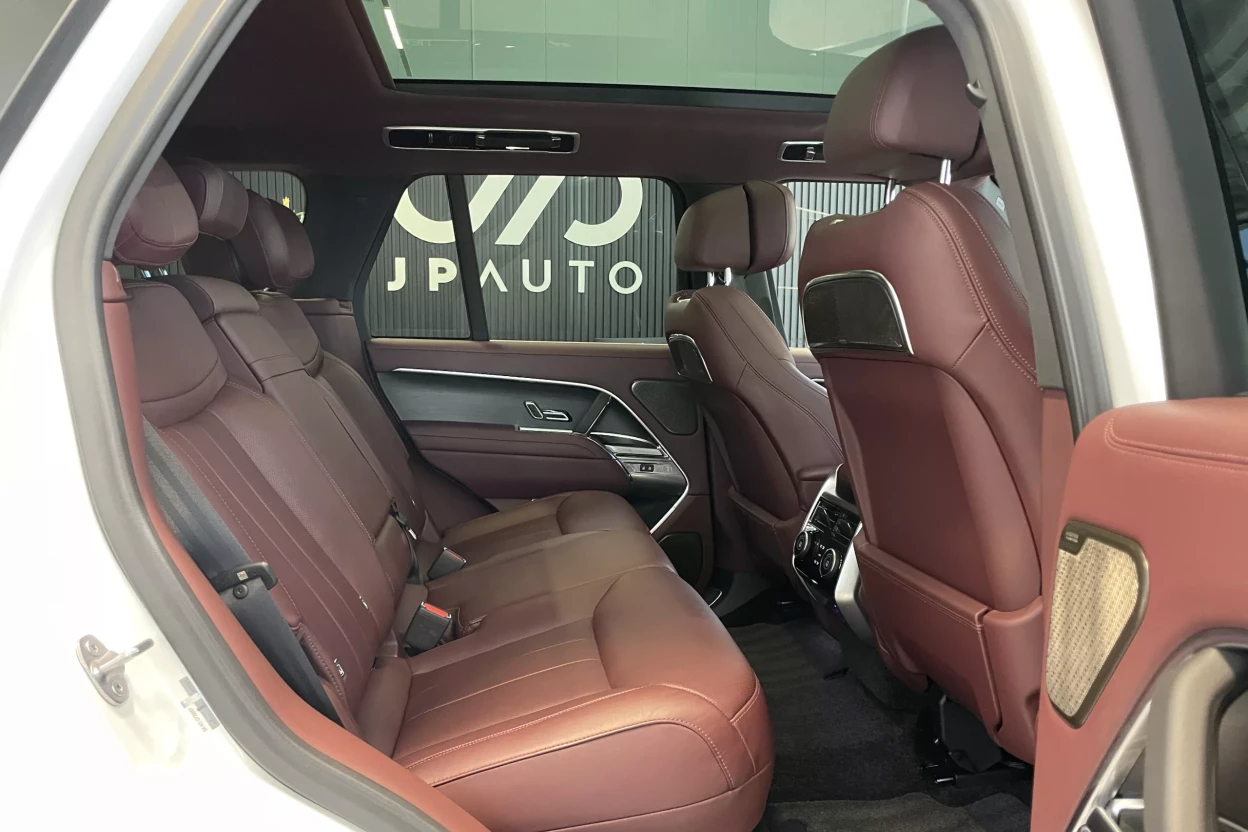 Range Rover HSE P440e SWB PHEV AWD obrázok č. 4