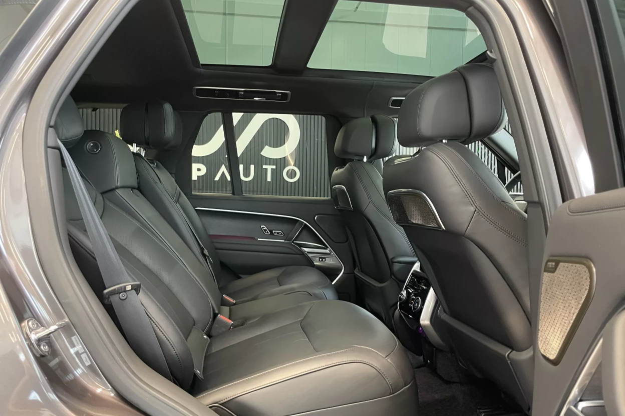 Range Rover Autobiography P550e PHEV AWD obrázok č. 4