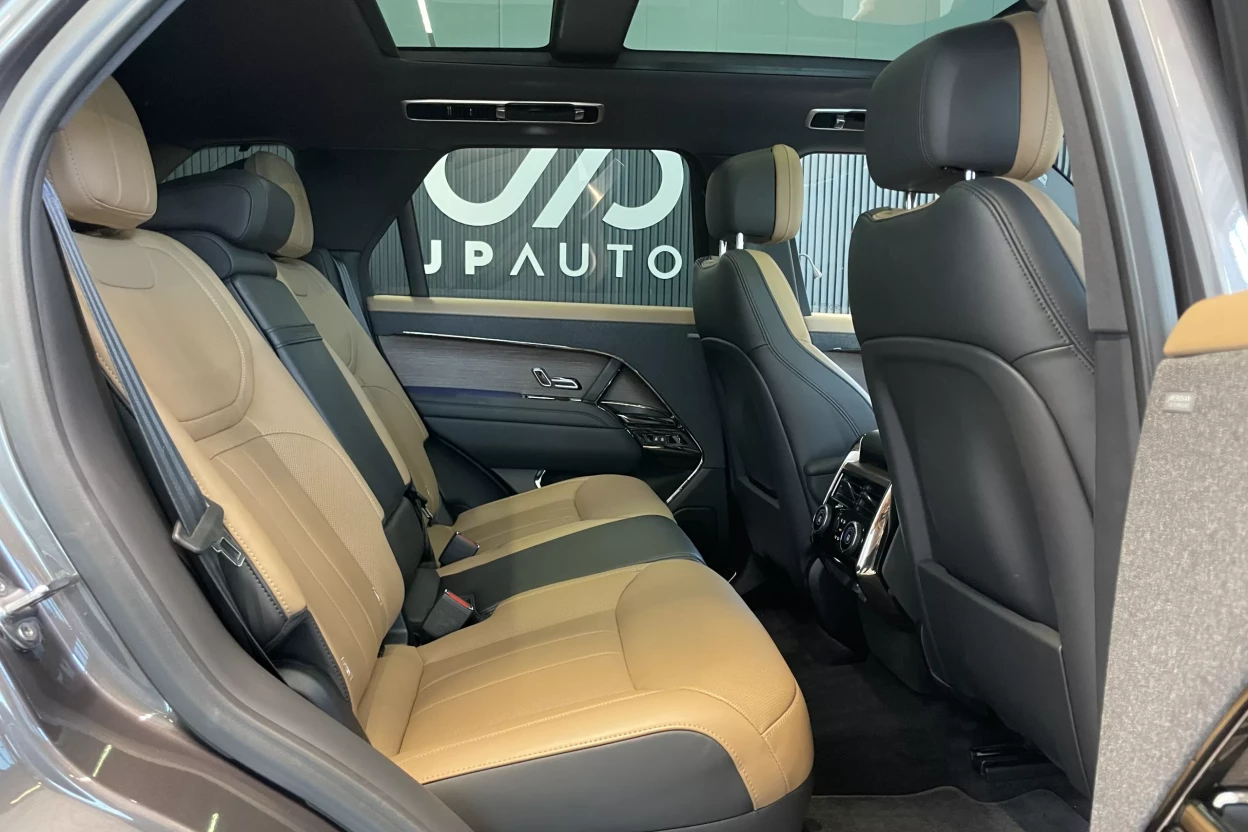 Range Rover Sport Dynamic HSE D300 MHEV AWD Automat obrázok č. 4