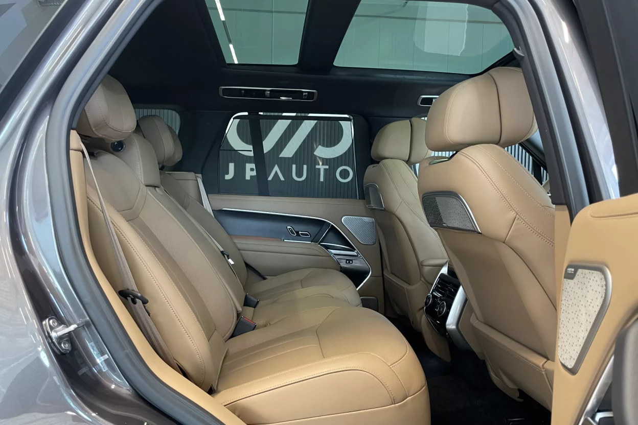Range Rover Autobiography D350 SWB MHEV AWD obrázok č. 4