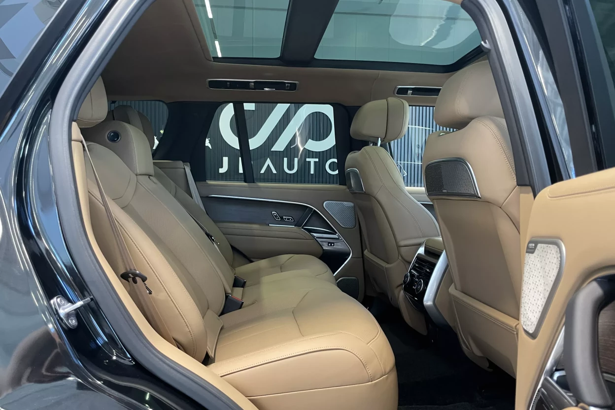 Range Rover Autobiography P460e SWB PHEV AWD obrázok č. 4