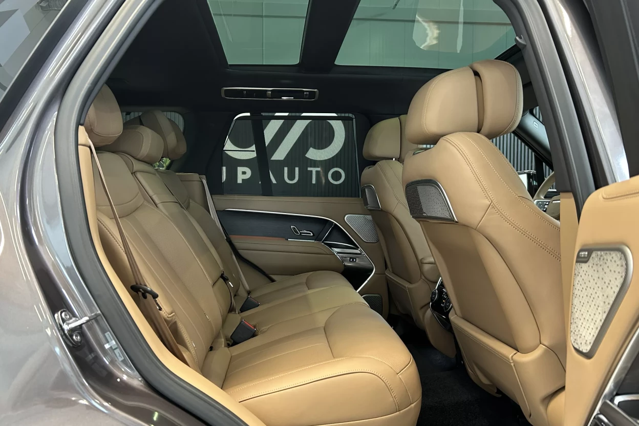 Range Rover Autobiography P460e SWB PHEV AWD obrázok č. 4