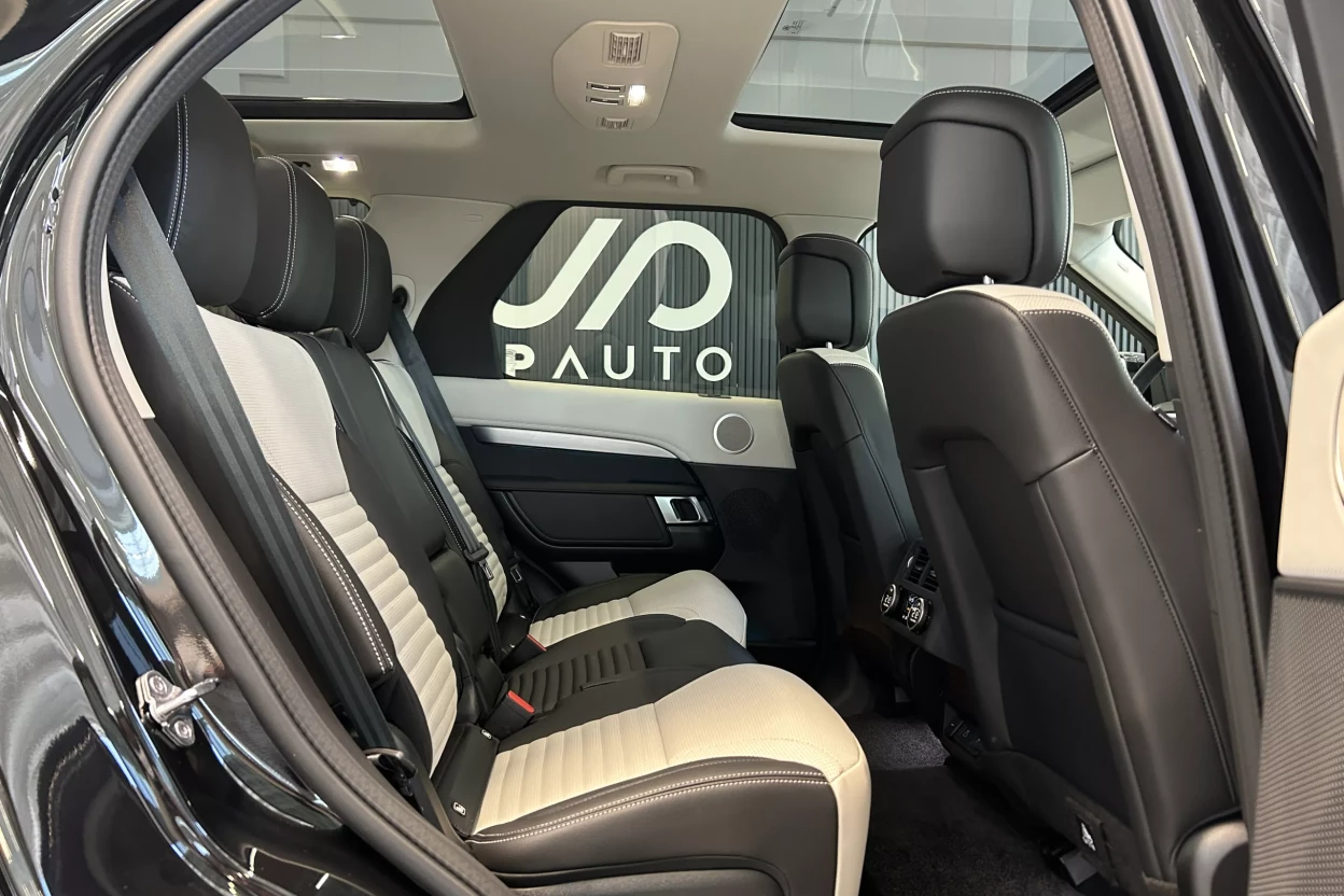 Land Rover Discovery Dynamic SE D250 AWD AUTOMAT obrázok č. 4