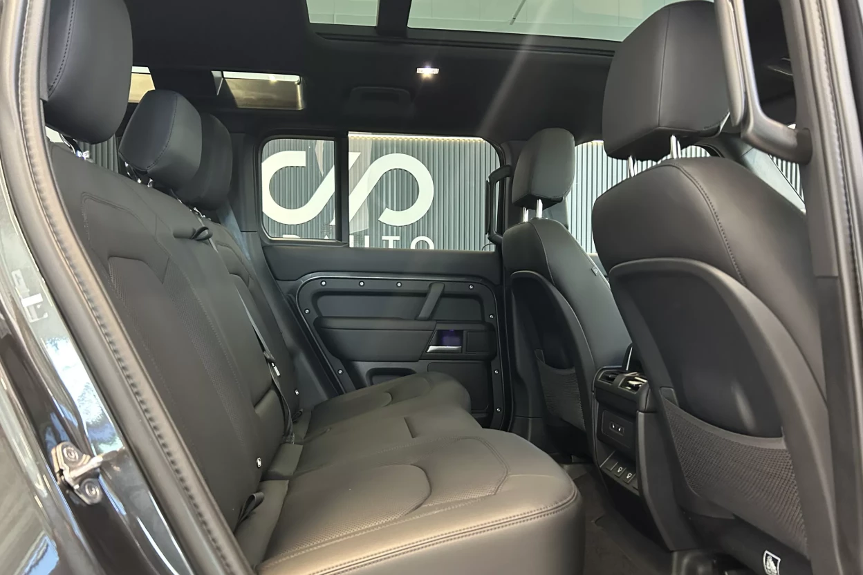 Defender 110 X-Dynamic SE D250 MHEV obrázok č. 4