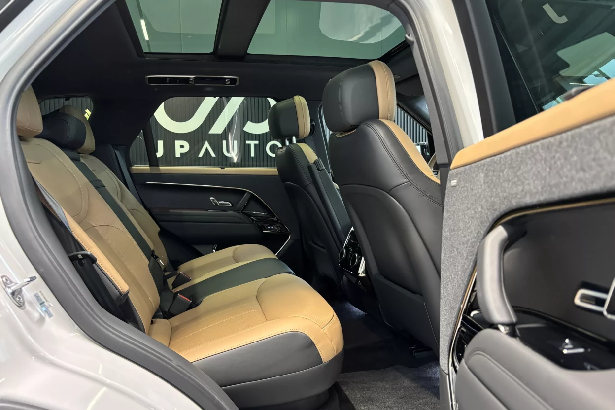 Range Rover Sport Dynamic HSE D300 MHEV AWD Automat obrázok č. 4