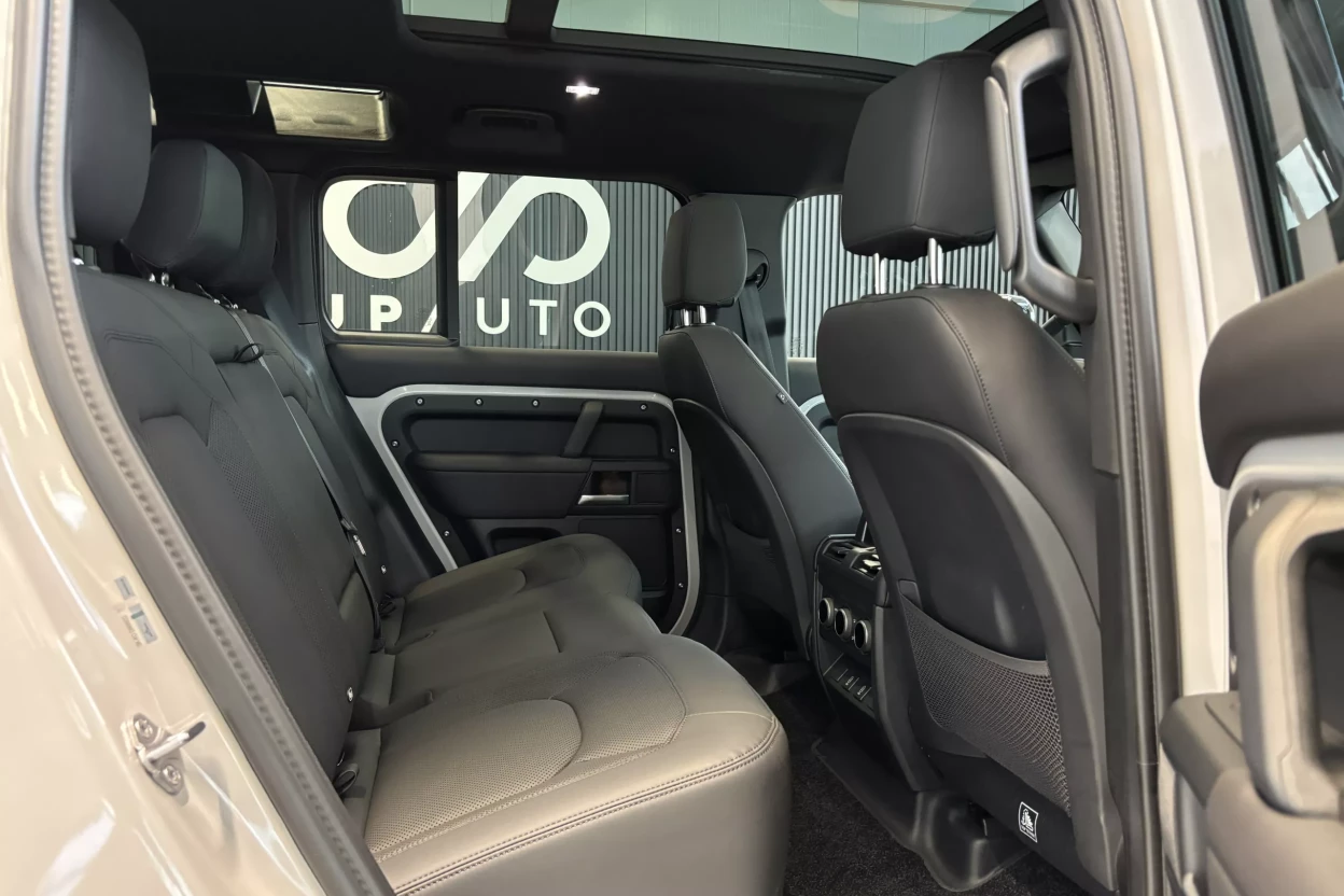 Defender 110 X-Dynamic HSE D250 obrázok č. 4