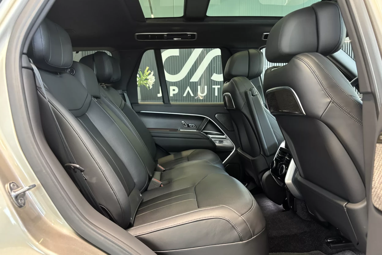 Range Rover Autobiography D350 MHEV AWD SWB obrázok č. 4