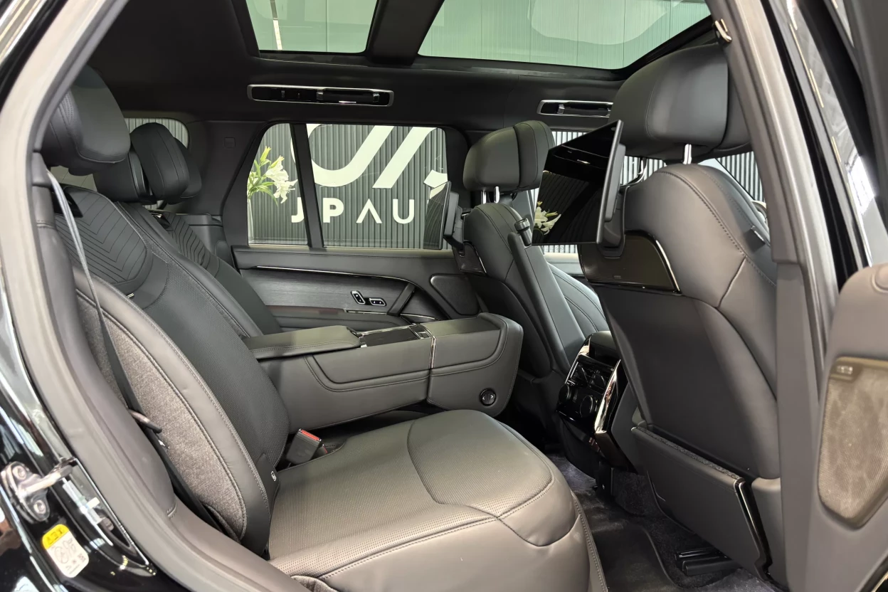 Range Rover SV Black P615 SWB  obrázok č. 4