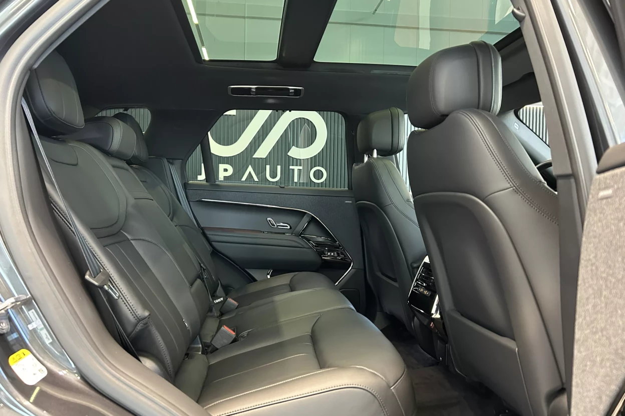 Range Rover Sport Dynamic SE P460e PHEV AWD  obrázok č. 4
