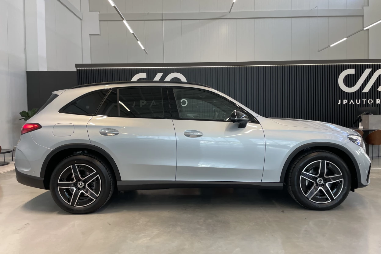 Mercedes-Benz GLC 220 d 4MATIC obrázok č. 5