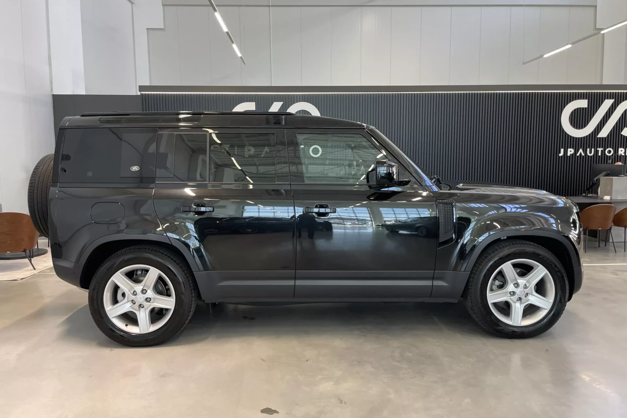 Land Rover Defender 110 SE D200 AWD Automat obrázok č. 5