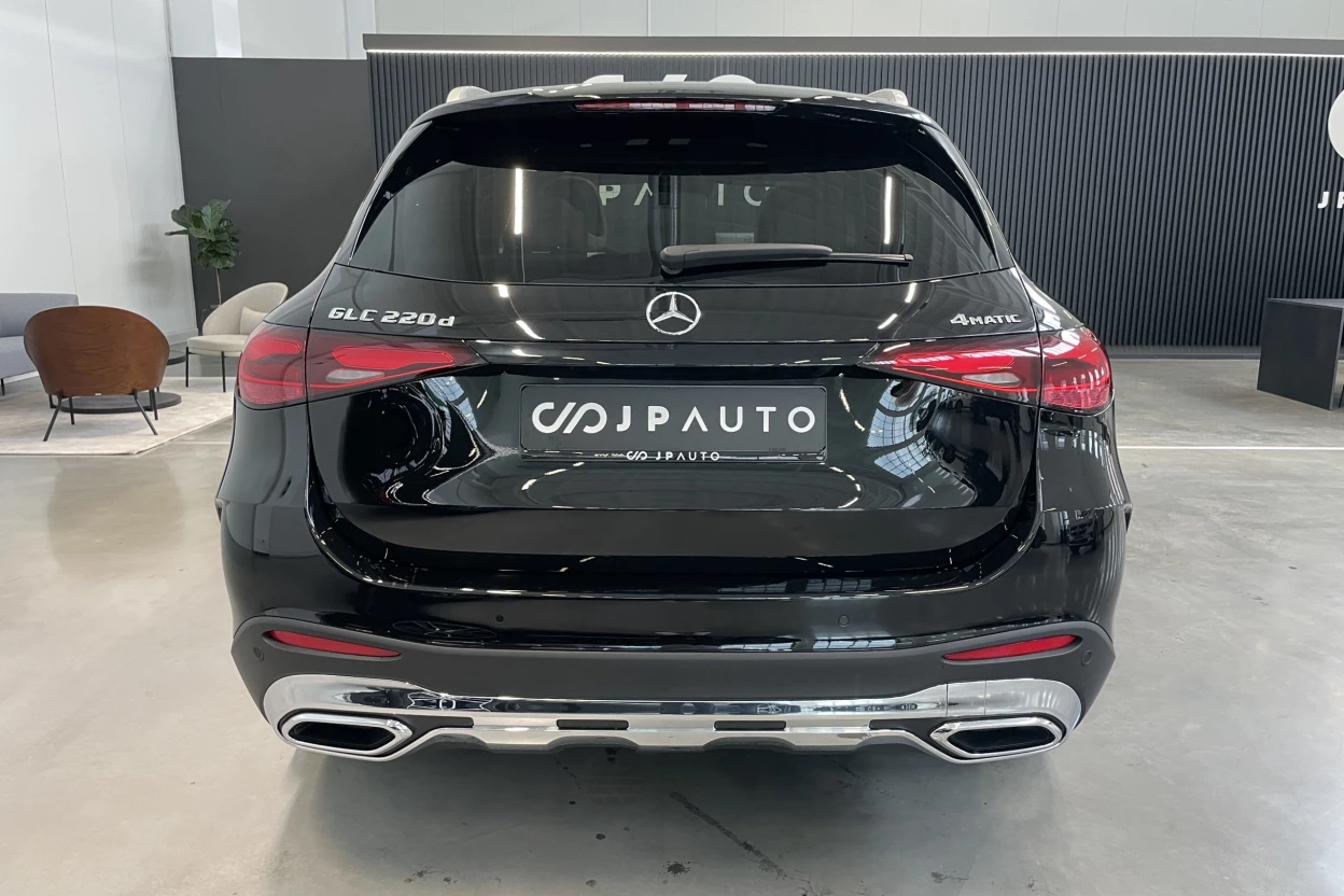 Mercedes-Benz GLC 220 d 4MATIC obrázok č. 6