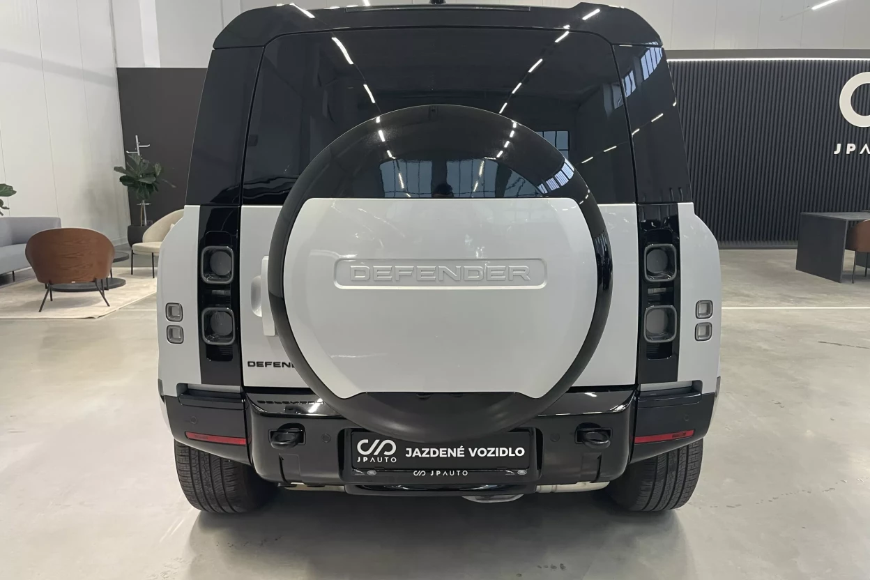 Land Rover Defender 110 X D300 AWD AUTOMAT obrázok č. 6