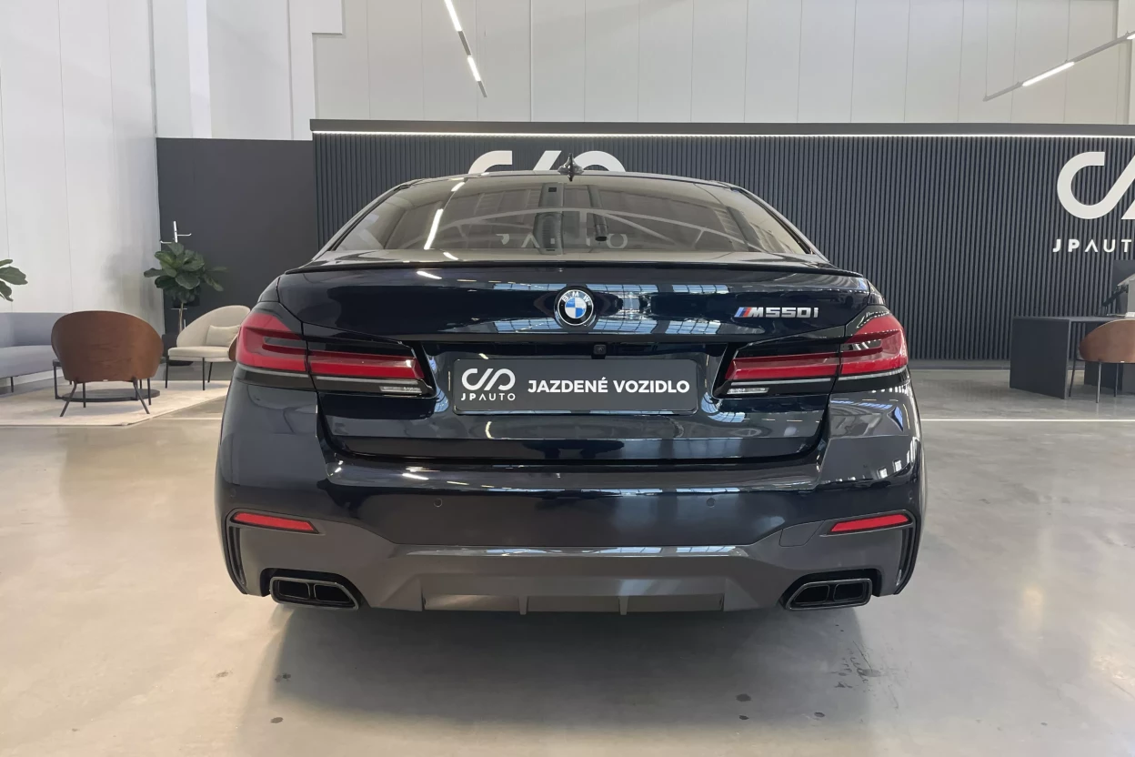 BMW M550i xDrive obrázok č. 6