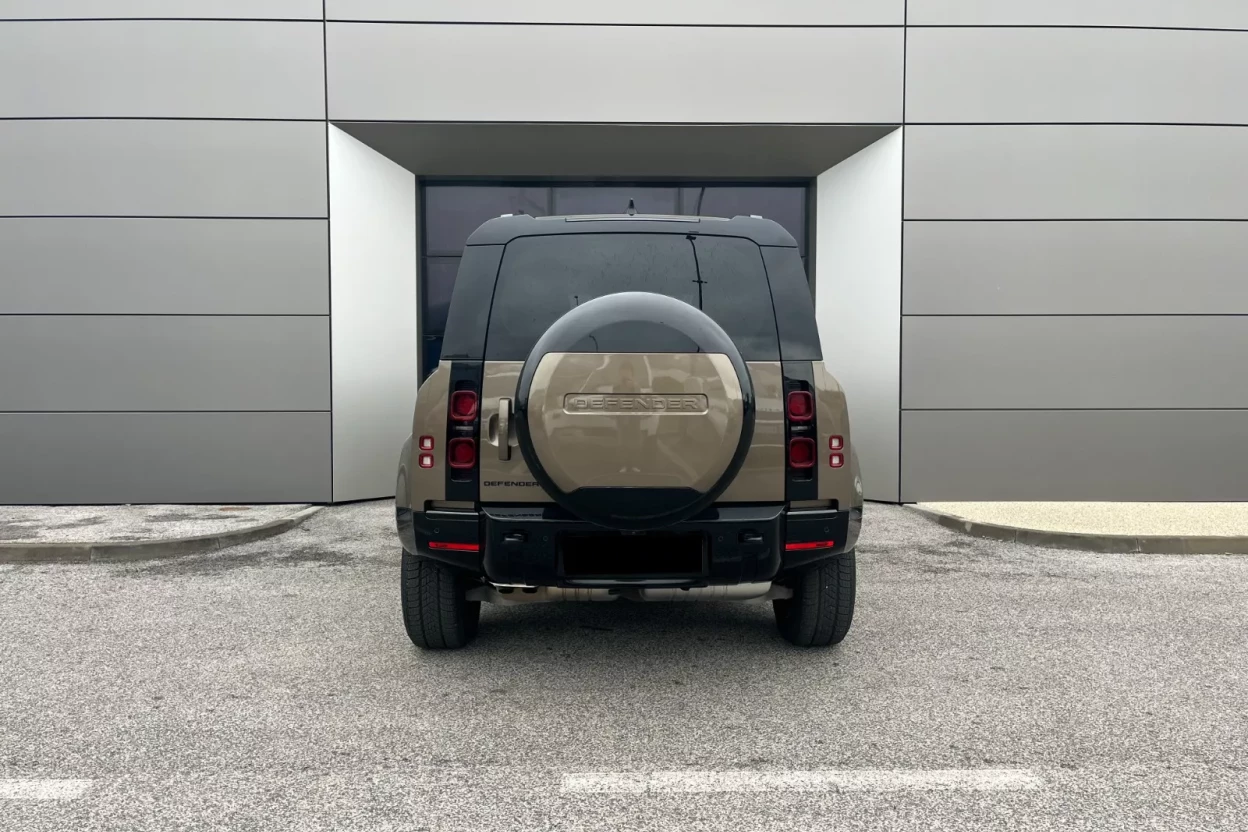 Defender 110 X-Dynamic SE D250 MHEV obrázok č. 6