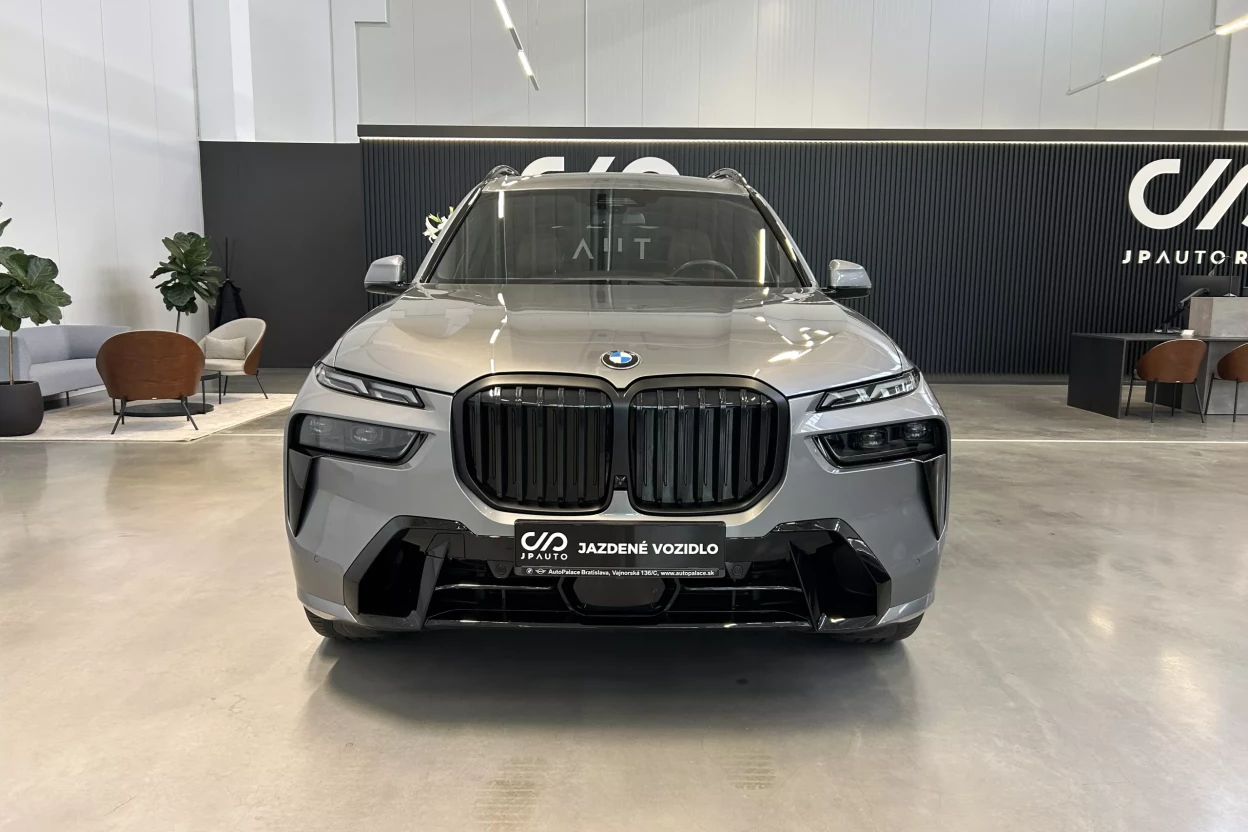 BMW X7 xDrive40d obrázok č. 7