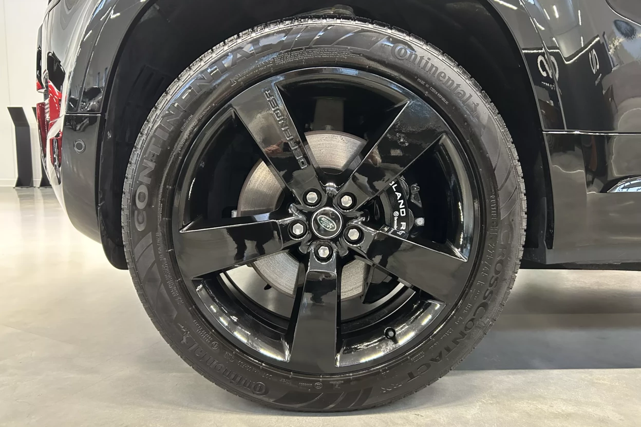 Defender 90 V8 P525 AWD Automat obrázok č. 8